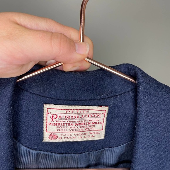 Vintage Pendleton Navy Wool Classic Blazer Jacket with Button Detail size 10 - Picture 6 of 8